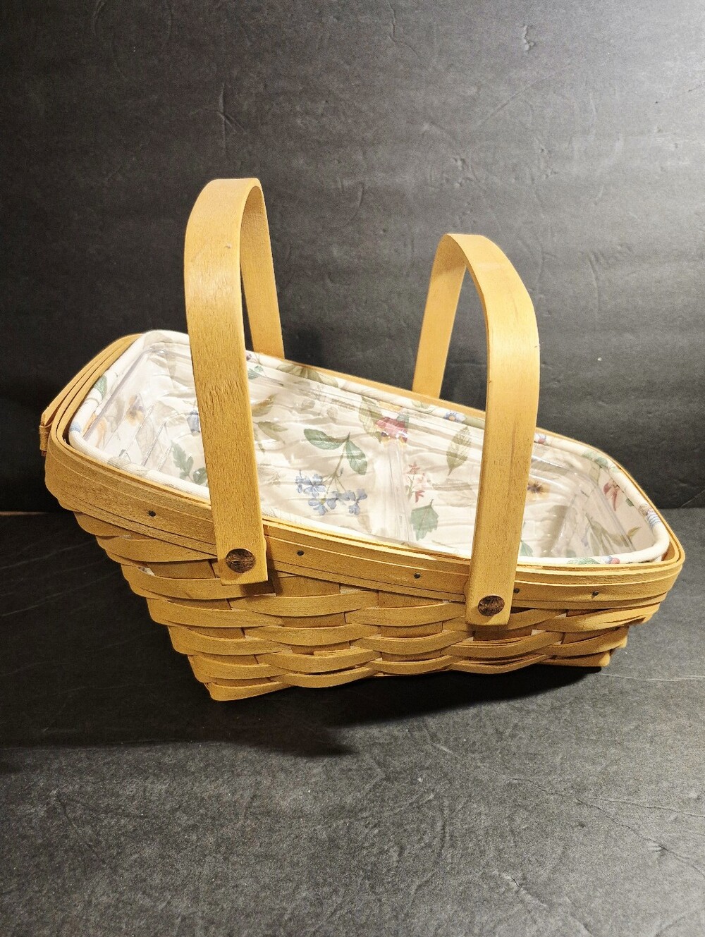 Longaberger Medium Vegetable Basket Combo With Floral Cloth And Plastic Liner